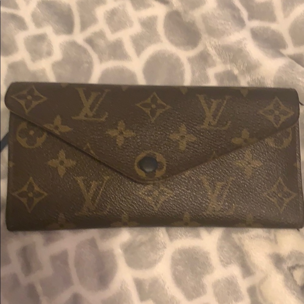 Louis Vuitton Wallet
